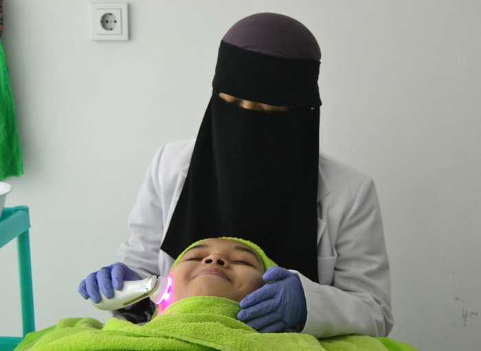Hijab dan Kecantikan yang Menyatu: Rasa Nyaman di Rumah Cantik Sehat Muslimah